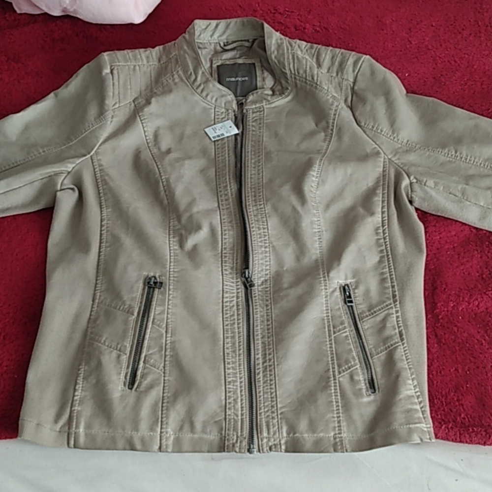 Maurices 1 size
